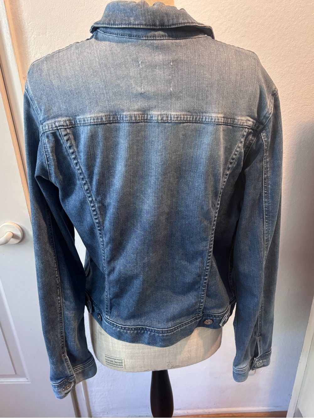 AG super soft stretchy denim jacket - Picture 4 of 9